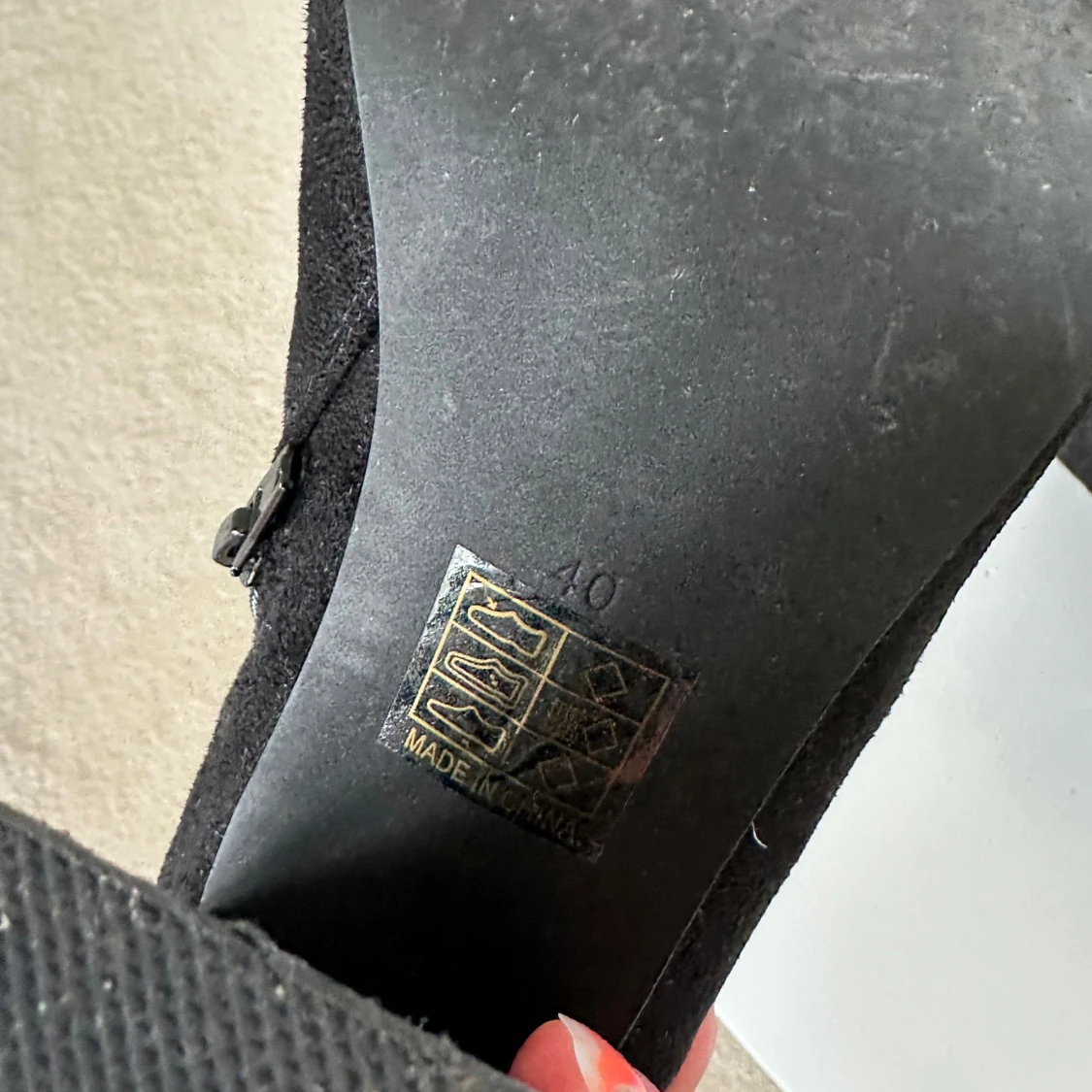 Svarta ” mocka ” stövletter med klack - 3