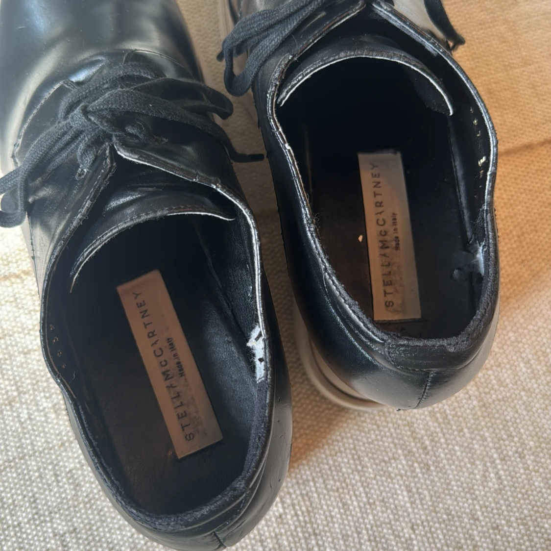 Stella McCartney svarta platåsneakers - 4