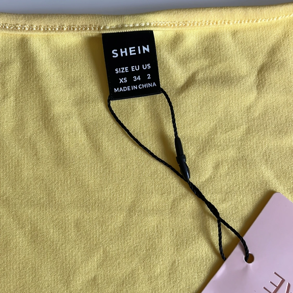 Gul topp från SHEIN - 3