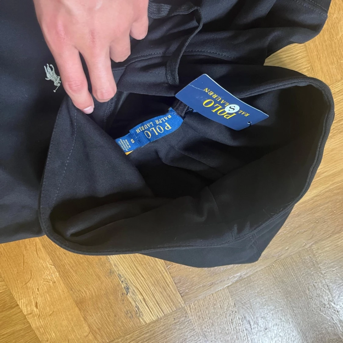 Svart hoodie från Polo Ralph Lauren - 1