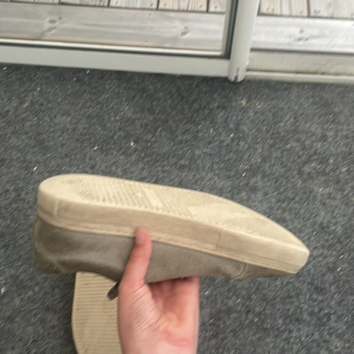 Beige mockasneakers med snörning - 3