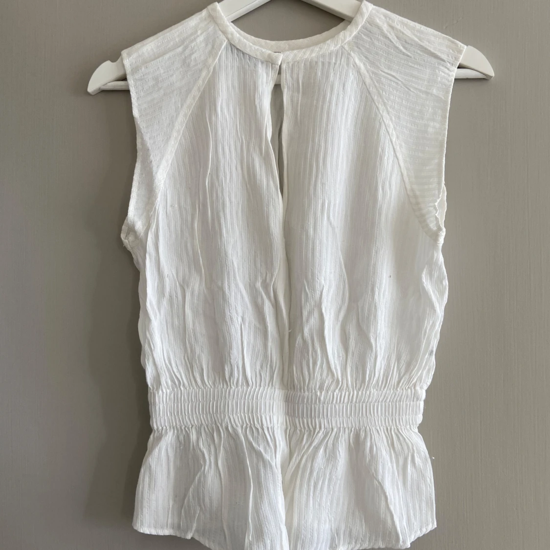 Vitt linne med resårmidja, från Mango, XS - 1