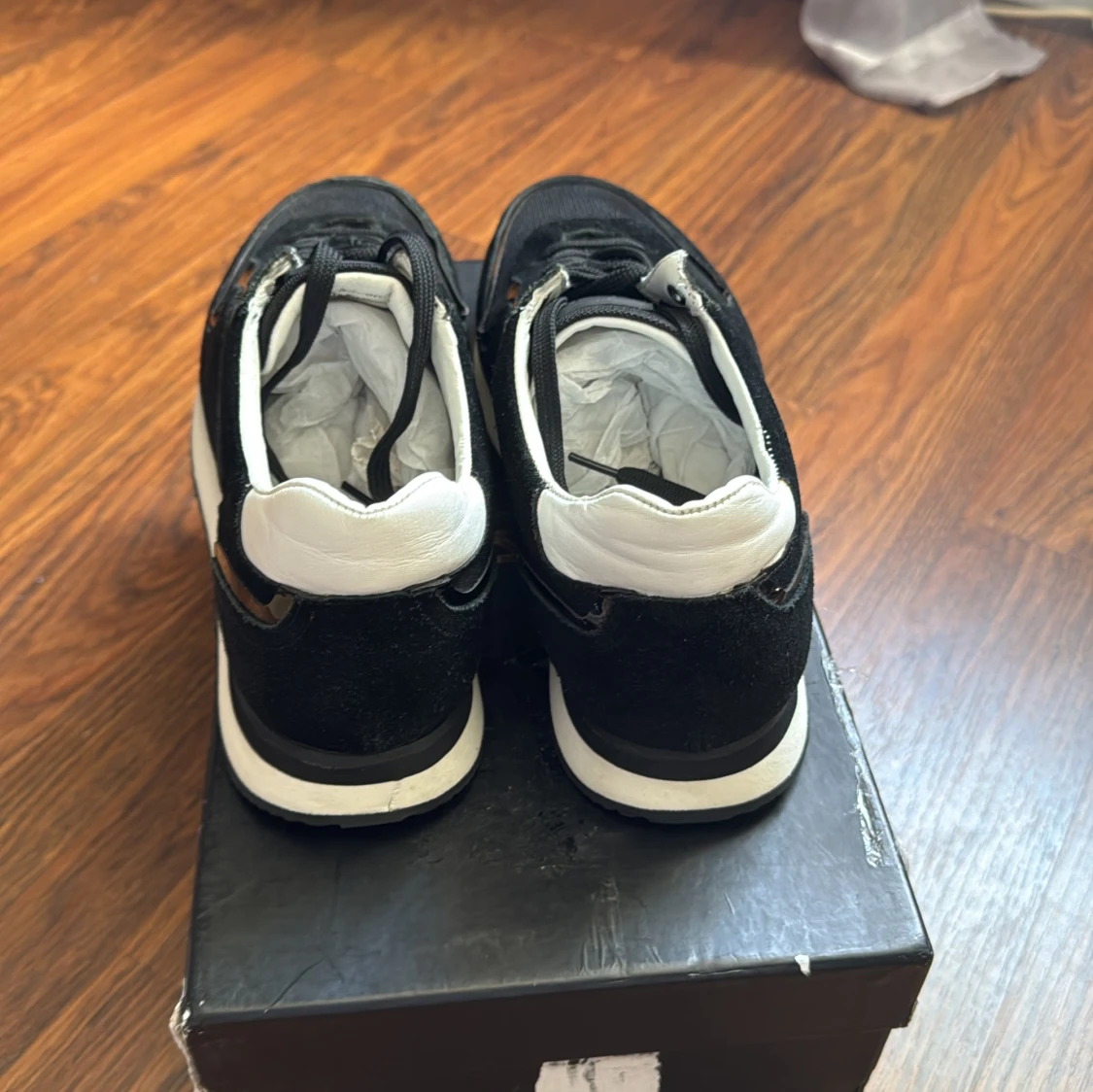 Svarta sneakers från Kazar - 2