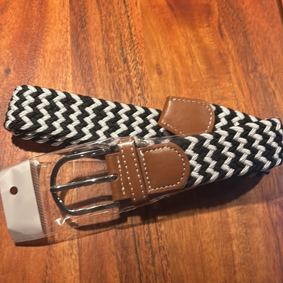 Svartvitt flätat bälte ⬜️⬛️ - 1