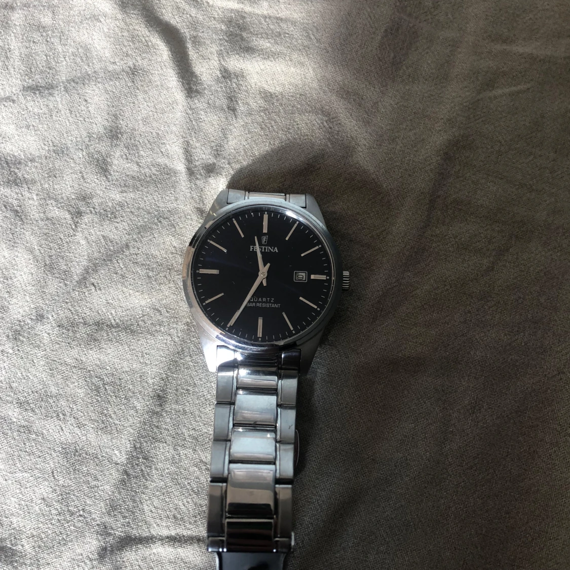 Silverfärgad klocka från Festina