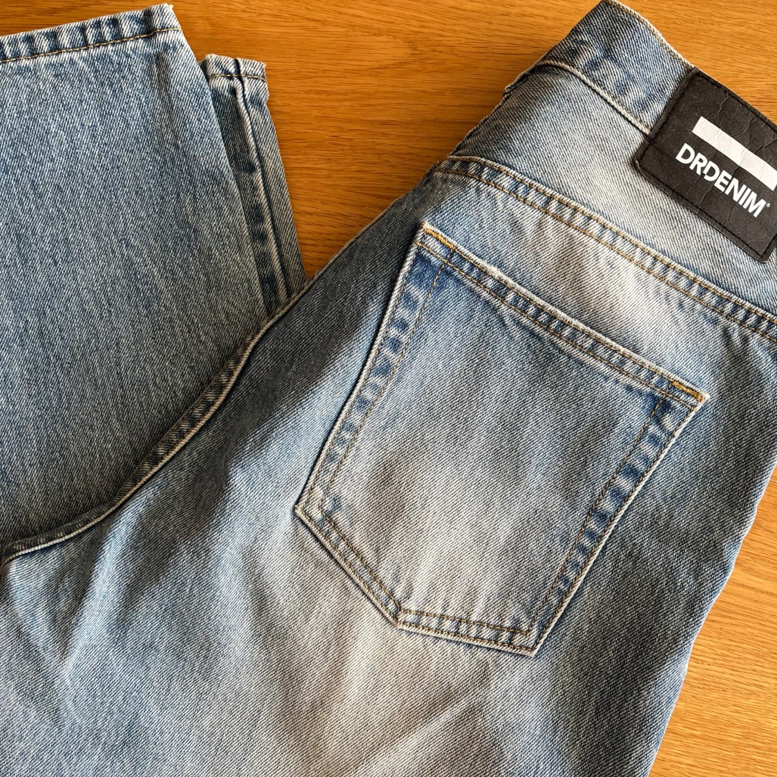 Ljusblå Nora jeansbyxor från Dr Denim - 2