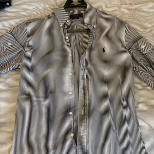 Ralph Lauren skjorta storlek M - Ralph Lauren skjorta i nyskick!