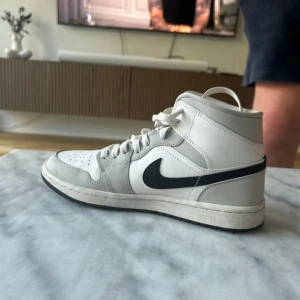 Nike Jordans - Nike jordans, storlek 39