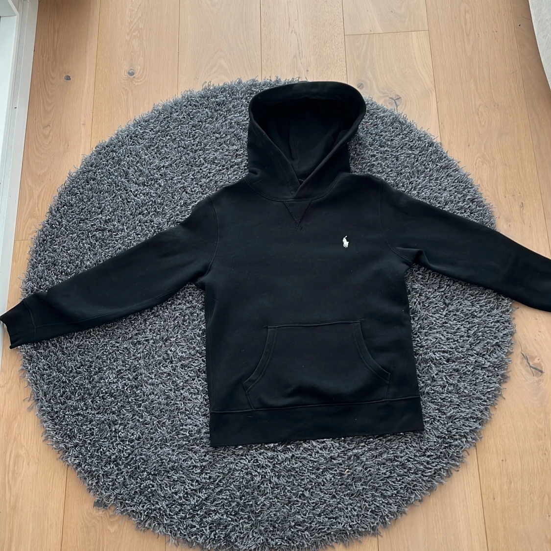 Svart hoodie från Ralph Lauren - 2