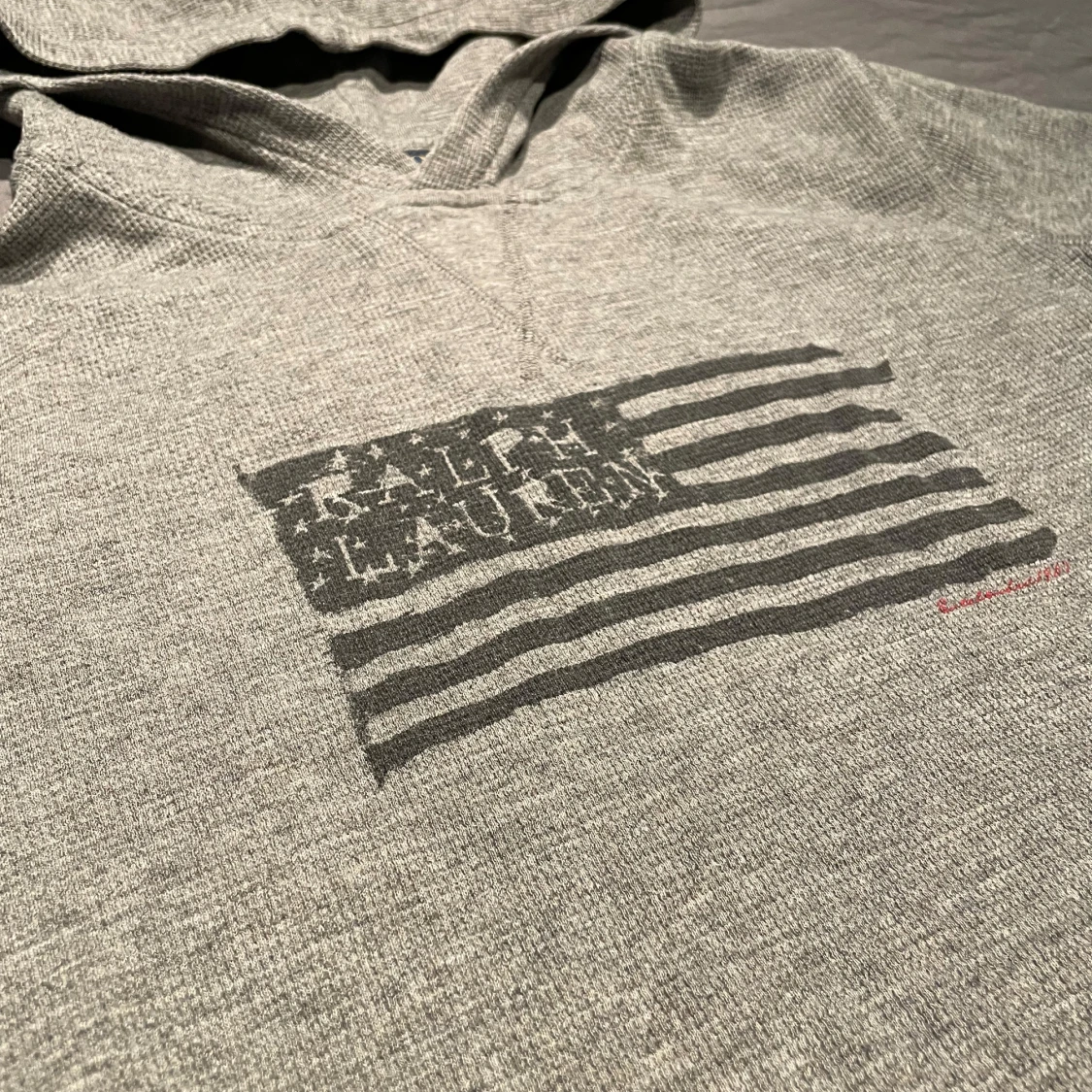 Grå hoodie från Polo Ralph Lauren - 1