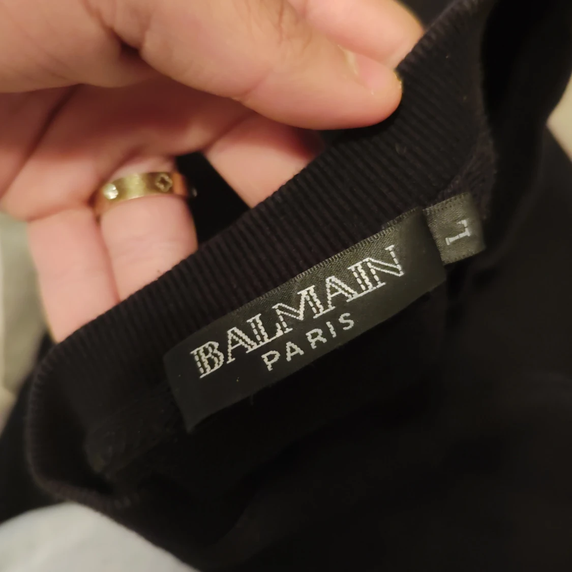 Svart sweatshirt från Balmain Paris - 2
