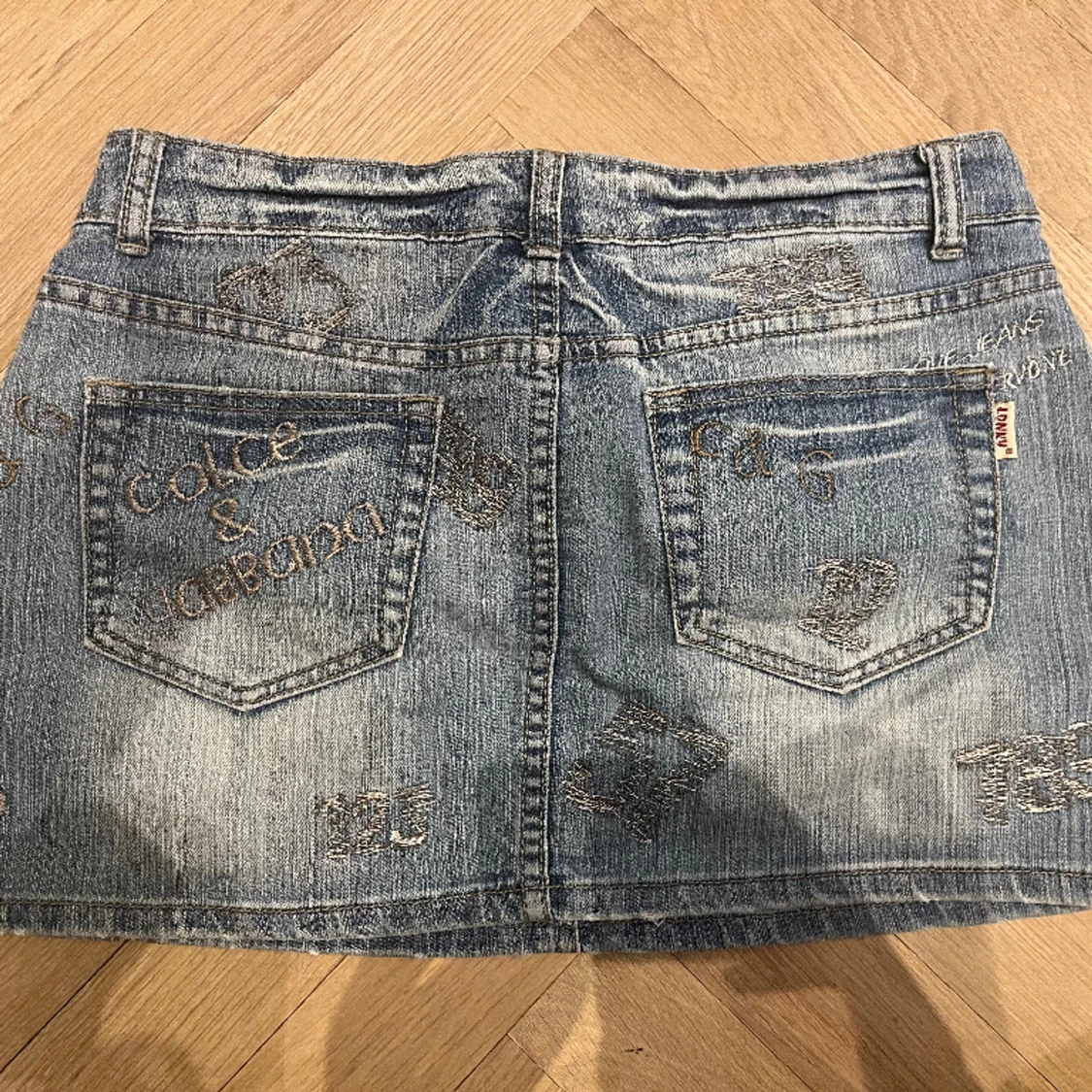 Skit snygg lågmidjad kjol - 1