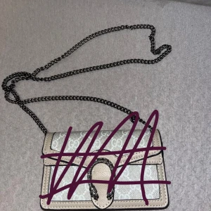 G&G väska  - Jättefin väska & jättebra kvalitet . Skriv för mer bilder 