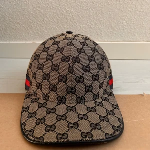 Gg keps - Gg canvas keps, hör av er om ni har några frågor