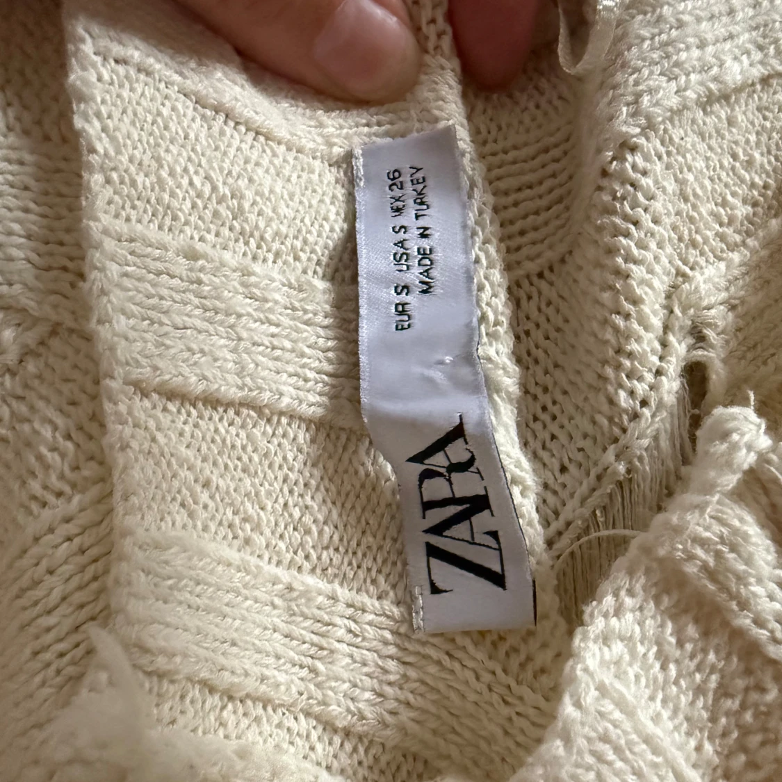 Ribbad stickad tröja  - 2