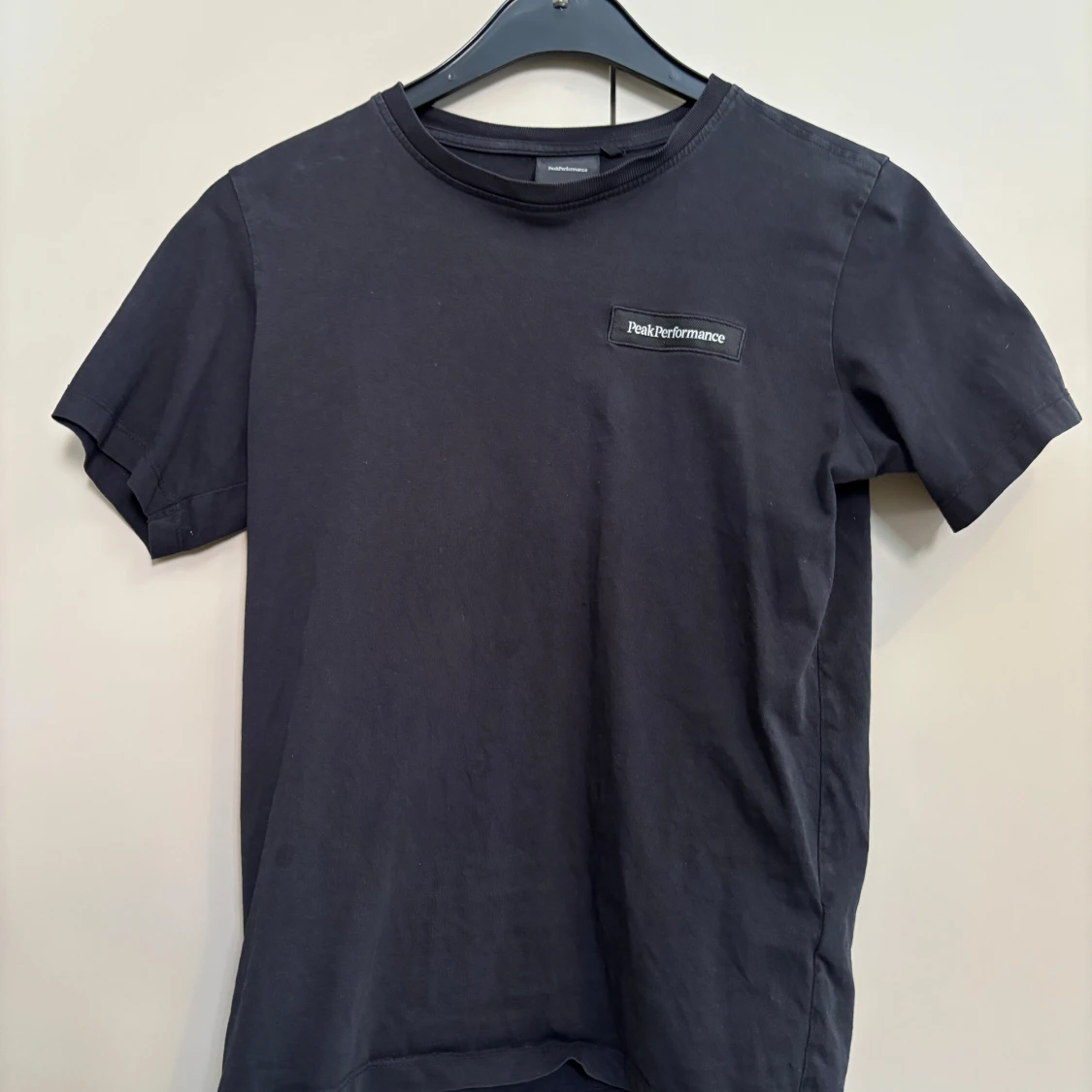 Svart t-shirt från Peak Performance