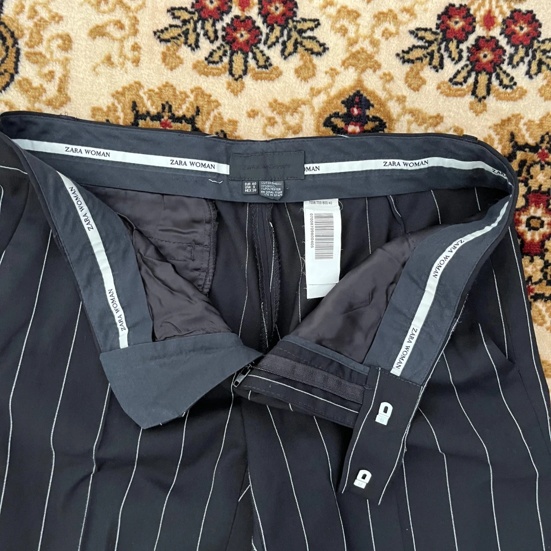 Svarta kostymbyxor från Zara Woman - 2