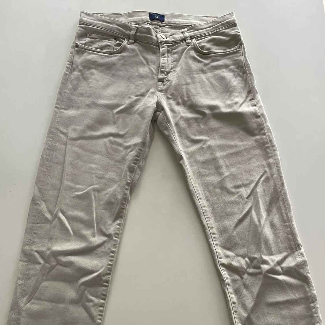 Beigea jeans från Gant