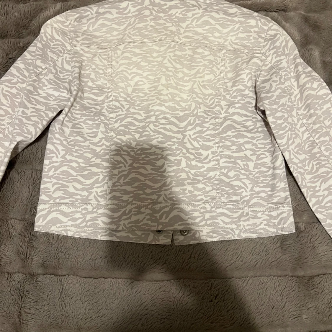 Jättecool jeansjacka - 1