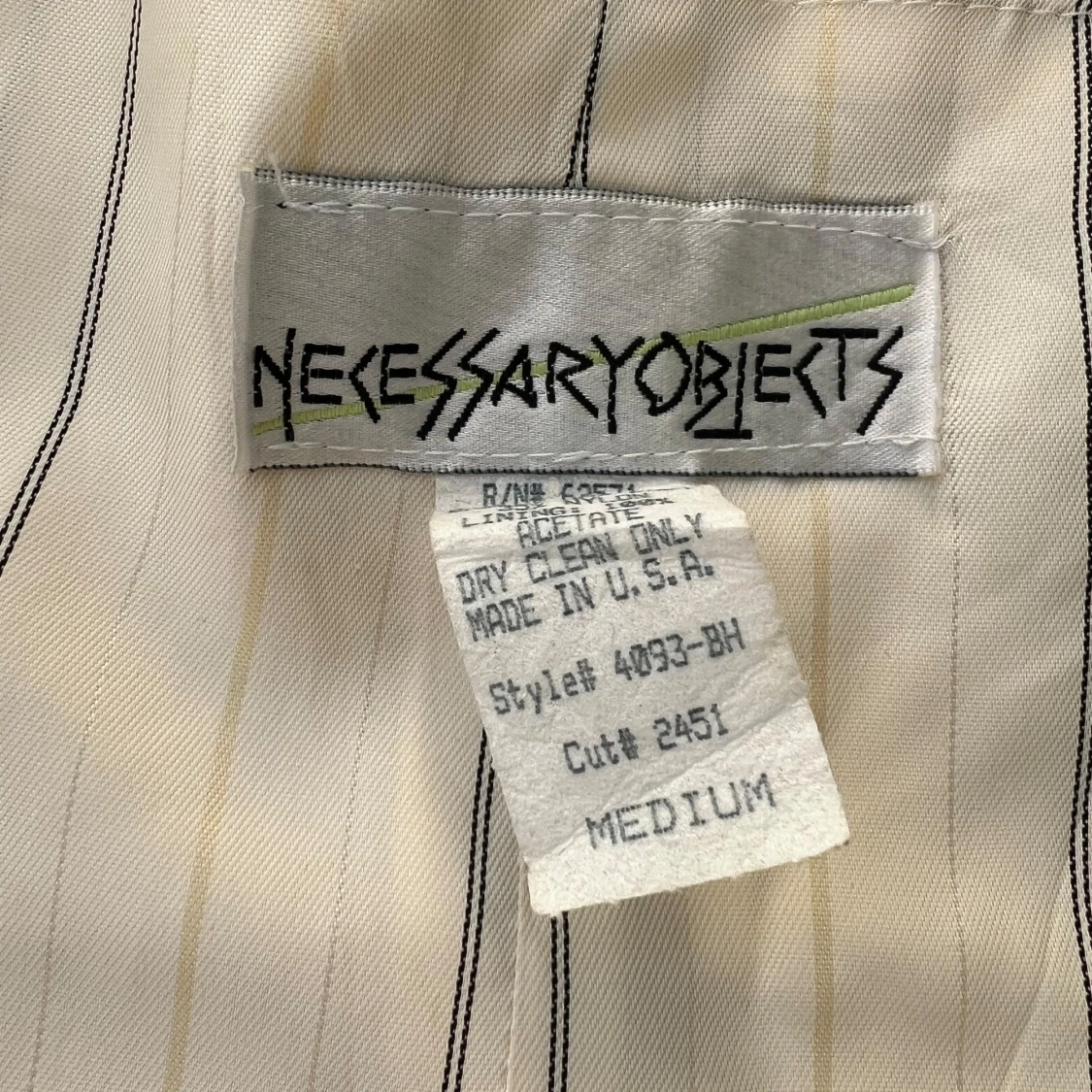 Randig väst från Necessary Objects - 2