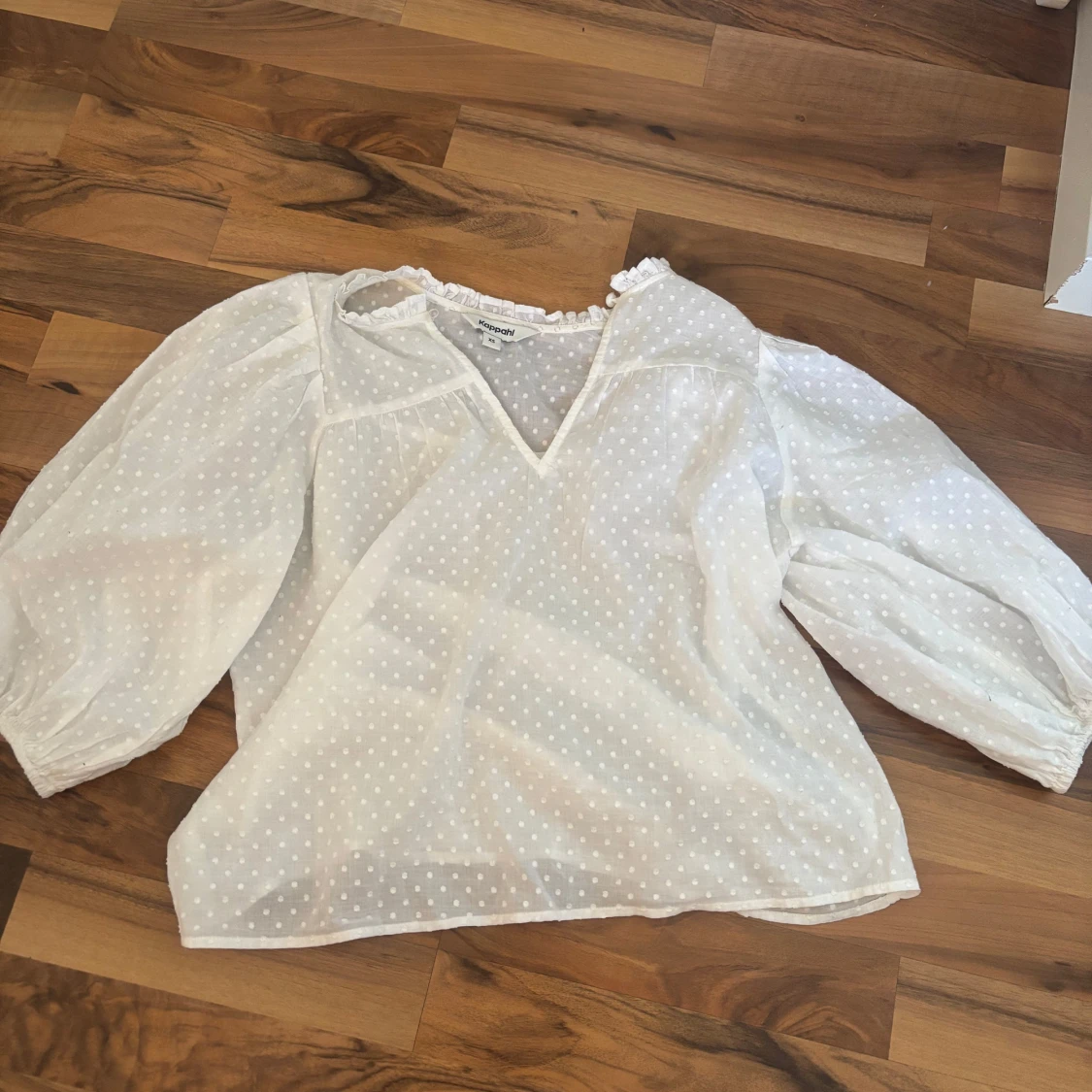 Vit blus från Kappahl  - 1