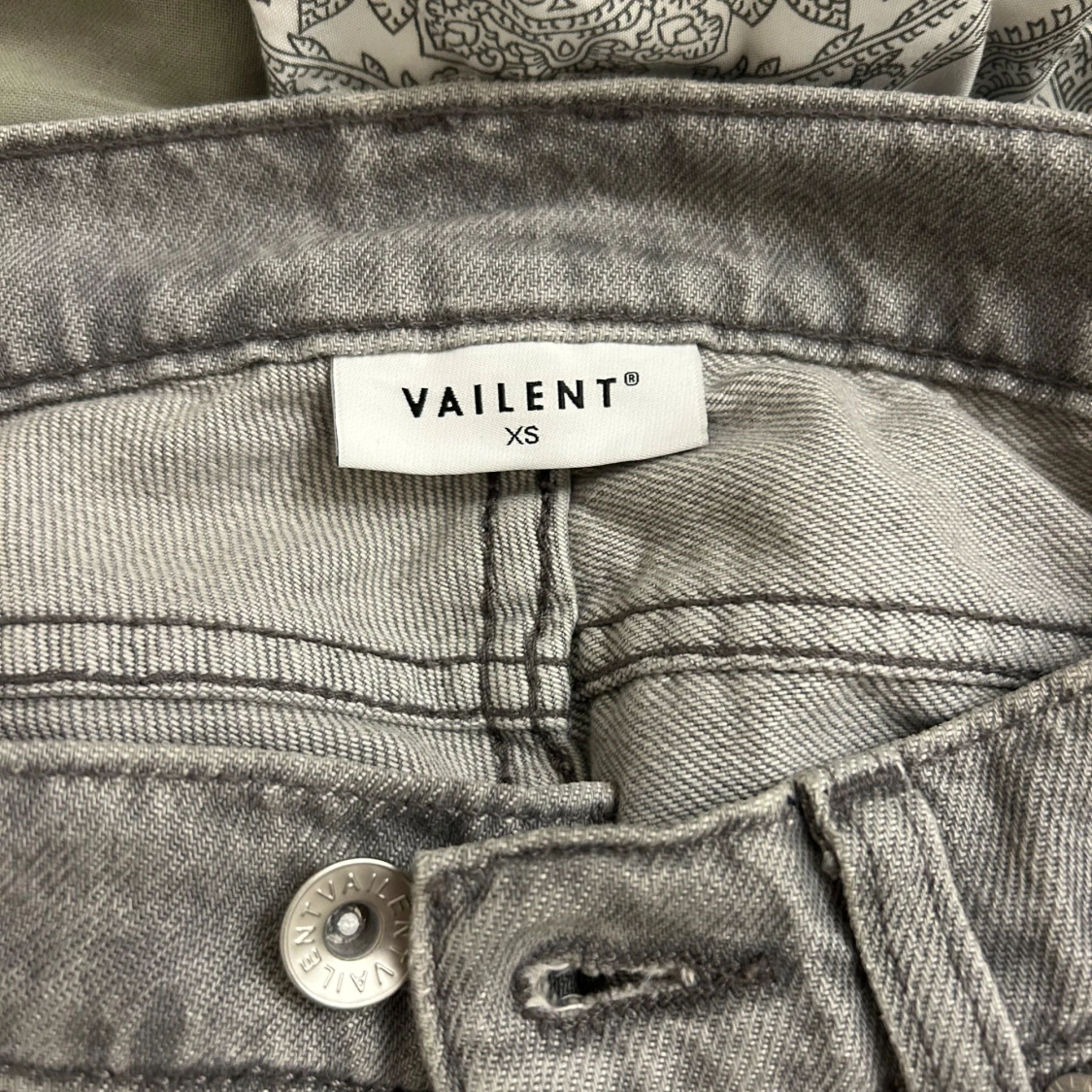 Grå jeansbyxor från Vailent XS - 2