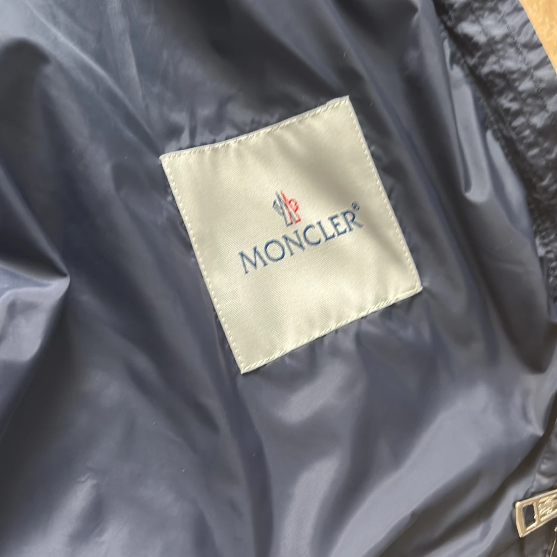 Mörkblå vindjacka från Moncler - 3