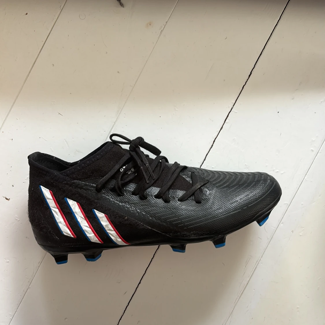 Adidas Predator svarta fotbollsskor - 1