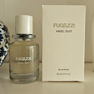 Fugazzi Angel Dust EdP 50ml - Fugazzi Angel Dust EdP aldrig använd✨️