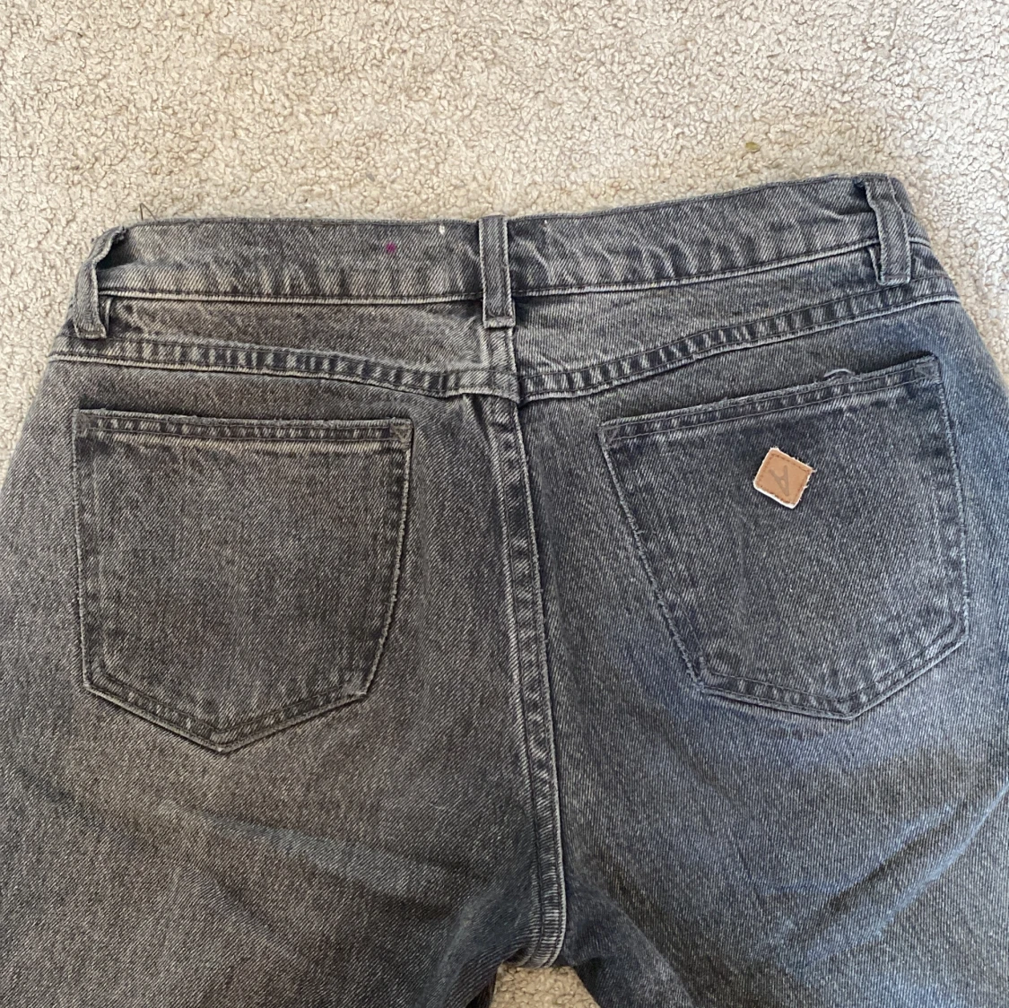 Grå Abrand ’99 Low Straight - 1