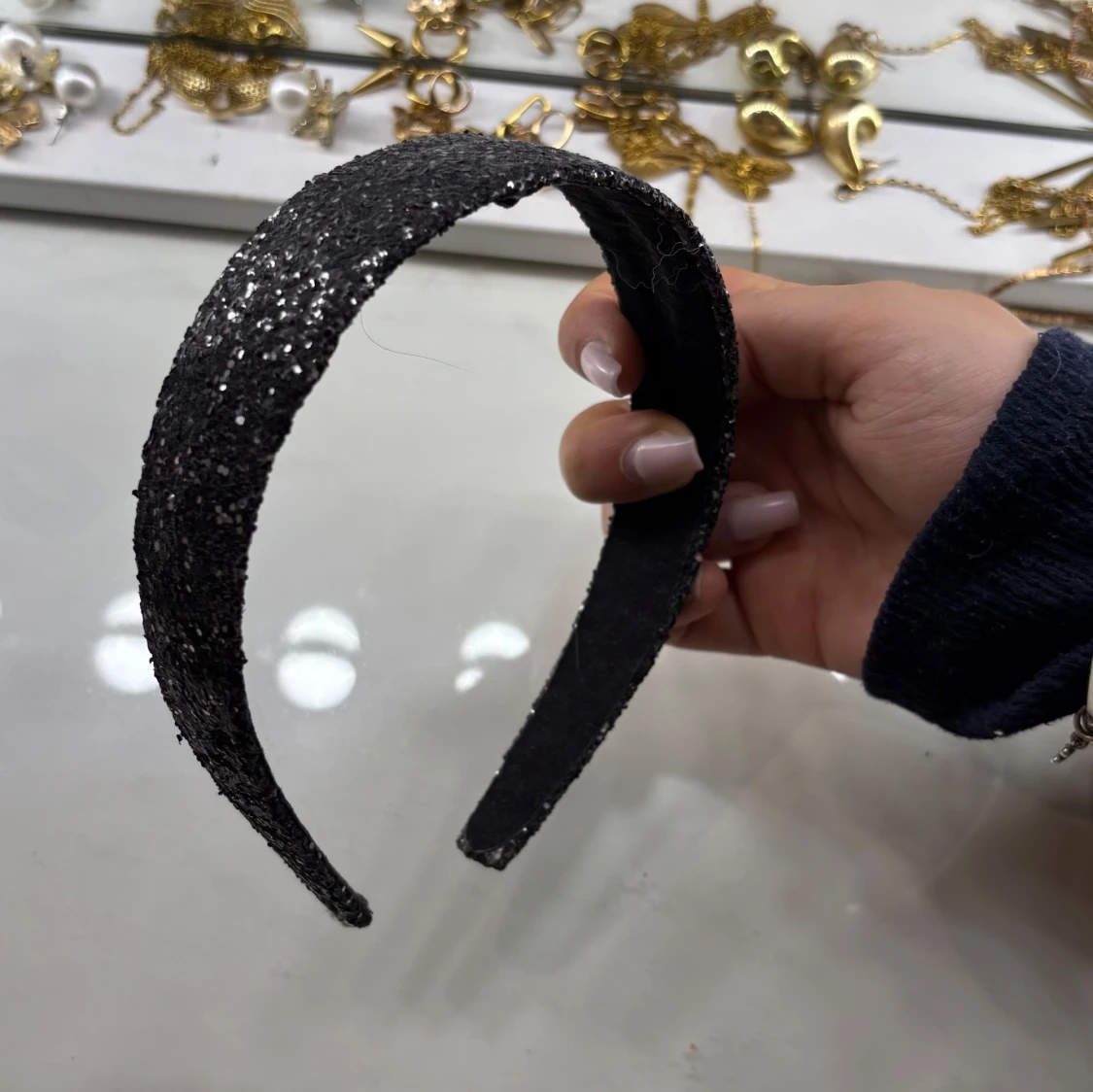 Svart glittrigt diadem - 2