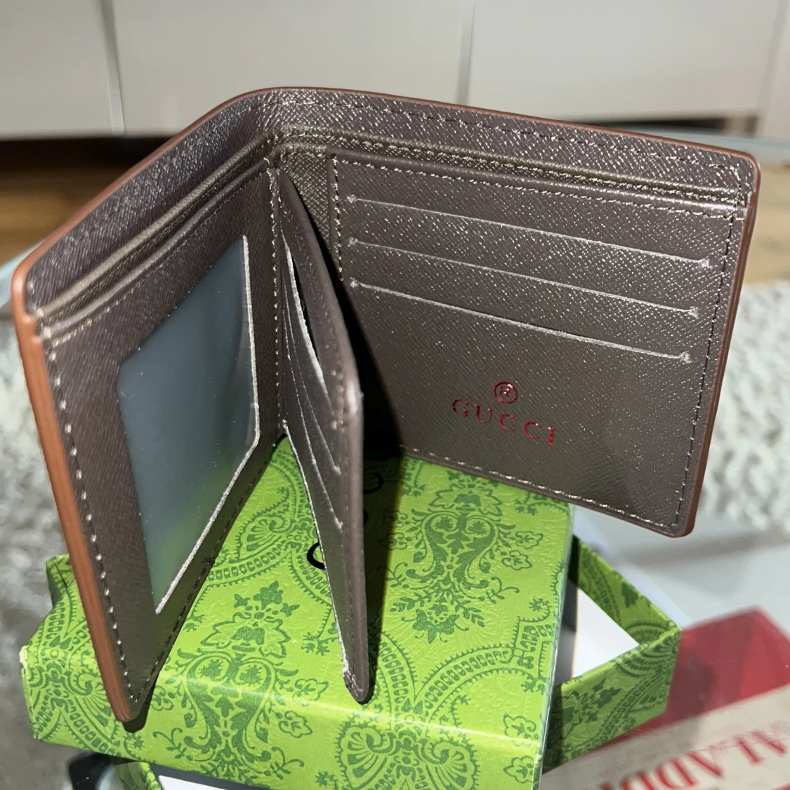 Ny plånbok med röd orm - 2