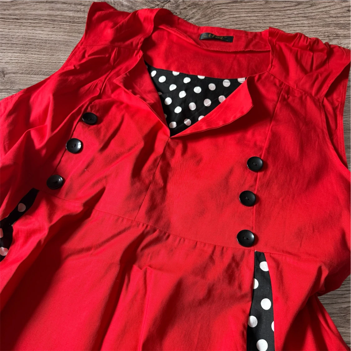 Röd retroklänning från iHot - 2