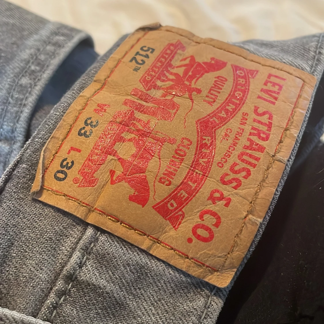 Grå Levi's 512 jeans W33 L30 - 4