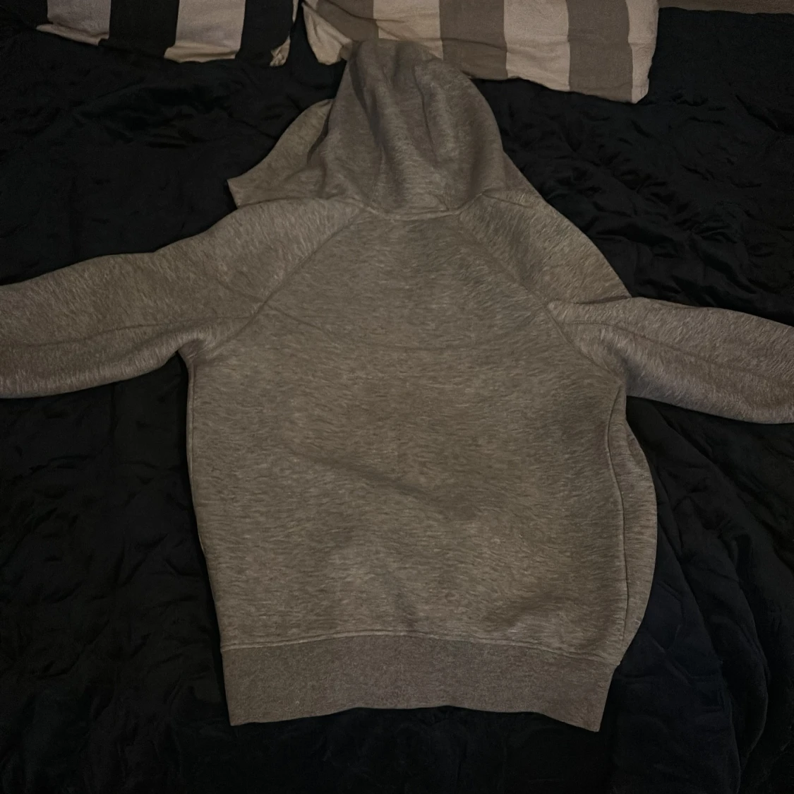 Grå nike tech generation 4 XS - 2