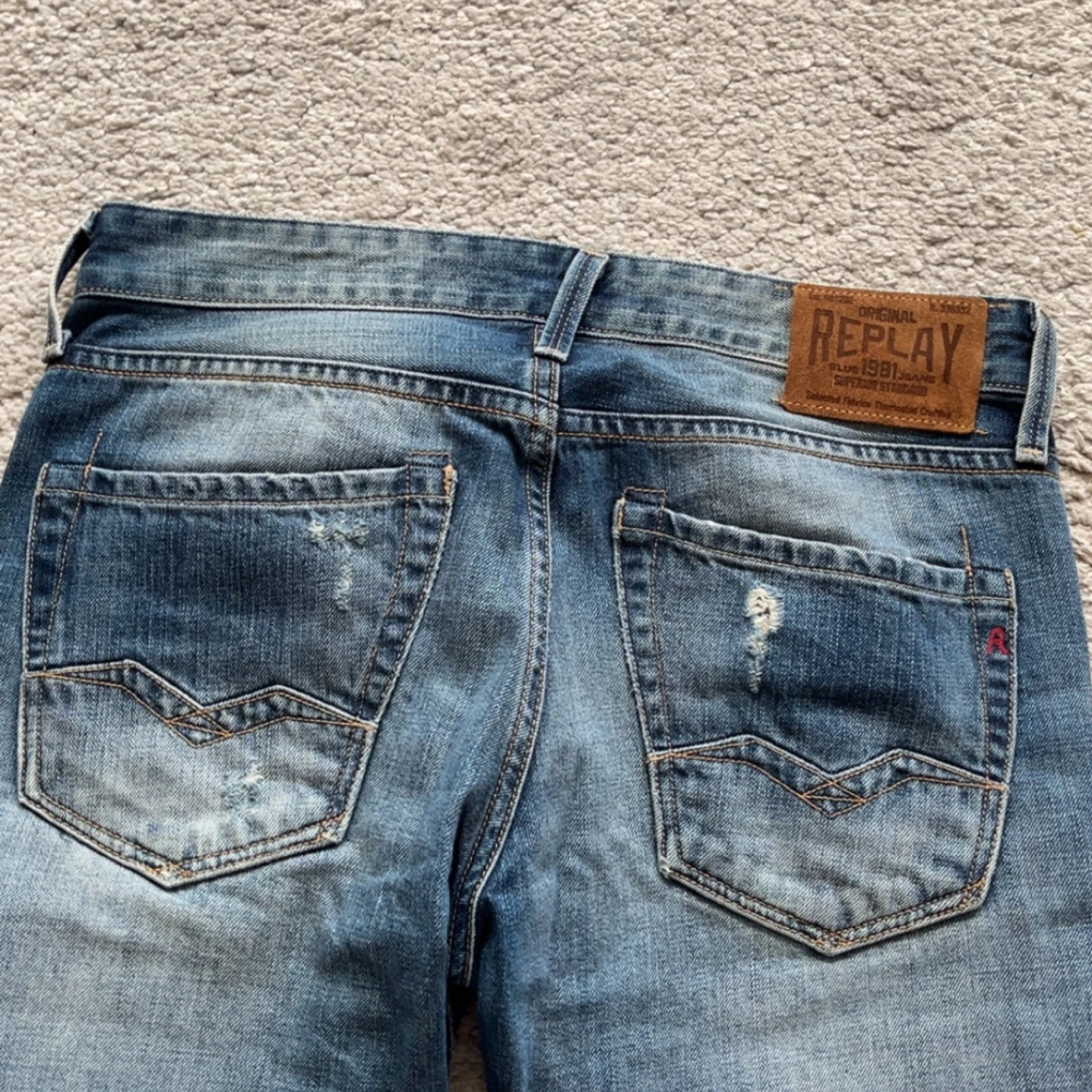 Blå jeans från Replay - 1