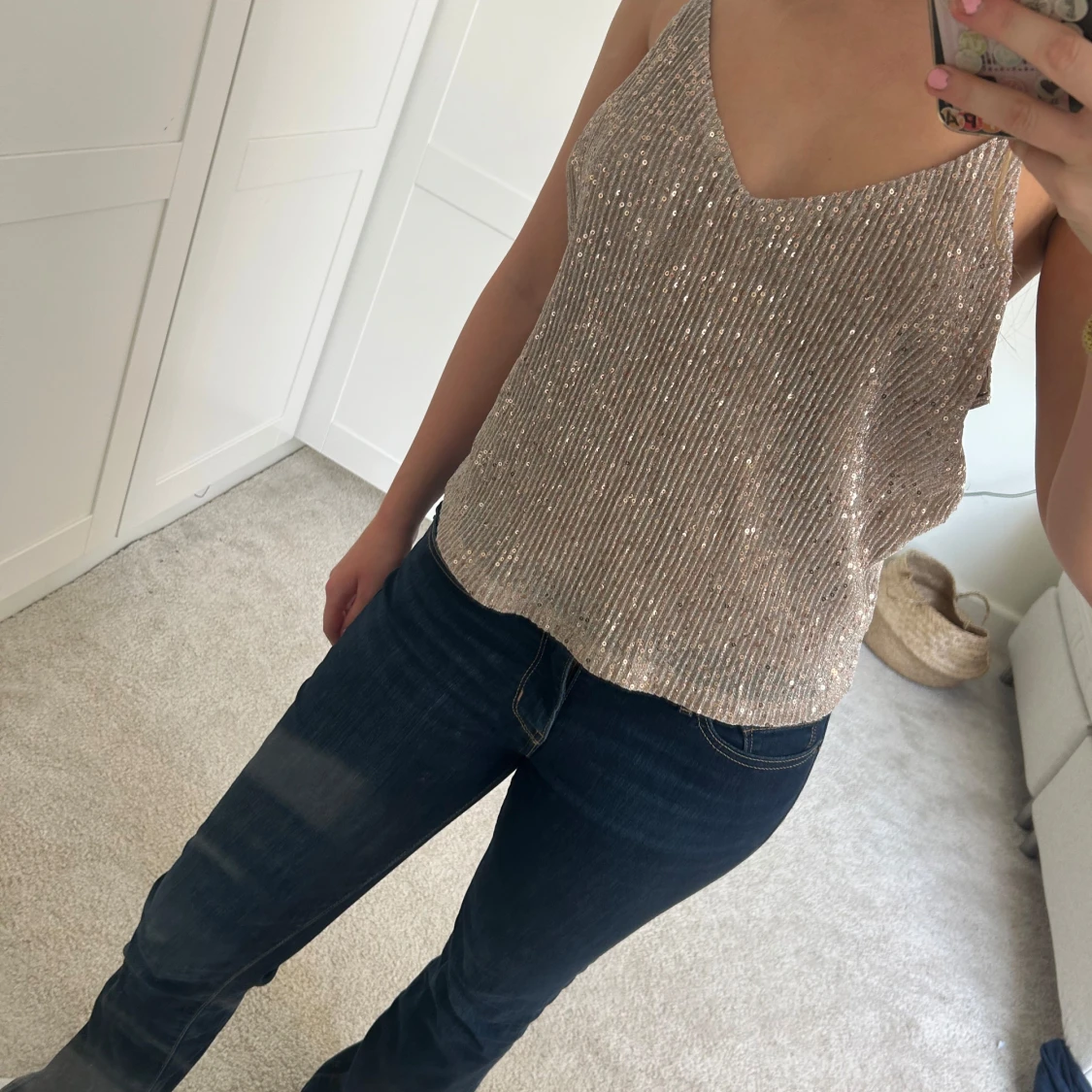 Glittrig linne-topp i silver