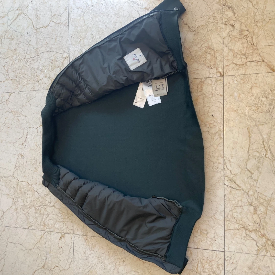 Mörkgrön hybridjacka från Moncler - 1