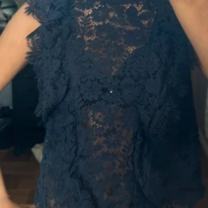 Zara spets topp - Storlek S