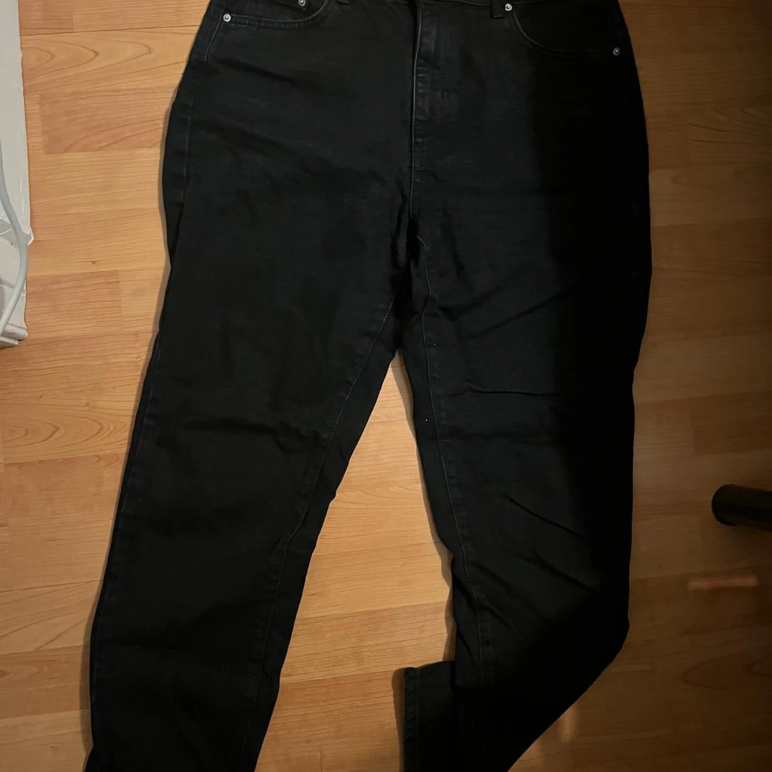 Svarta jeansbyxor från Pull&Bear