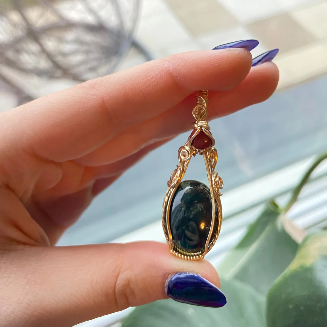 Guldberlock med grön och röd sten ”mossagat” - 3