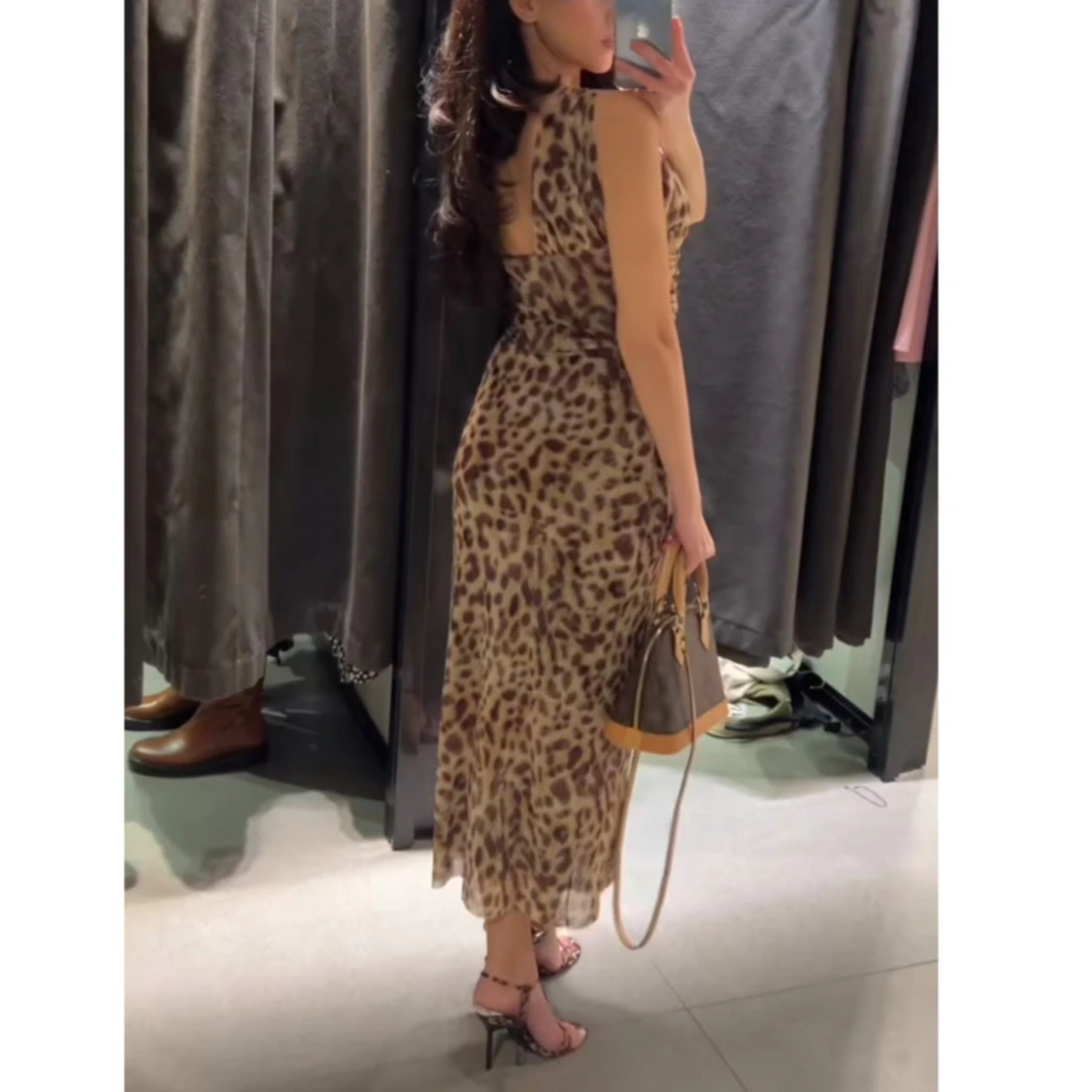 leopard topp och kjol - 2