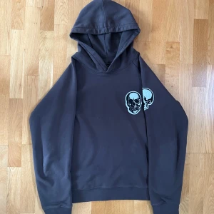 Number (N)ine double skull - Number (N)ine double skull ss04 ”Dream baby dream” wr3p. sitter M/L