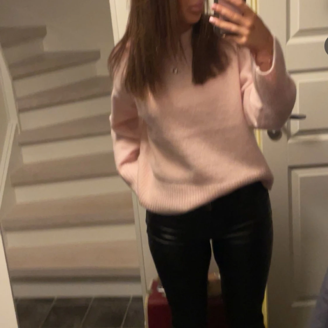 Rosa stickad tröja  - 1