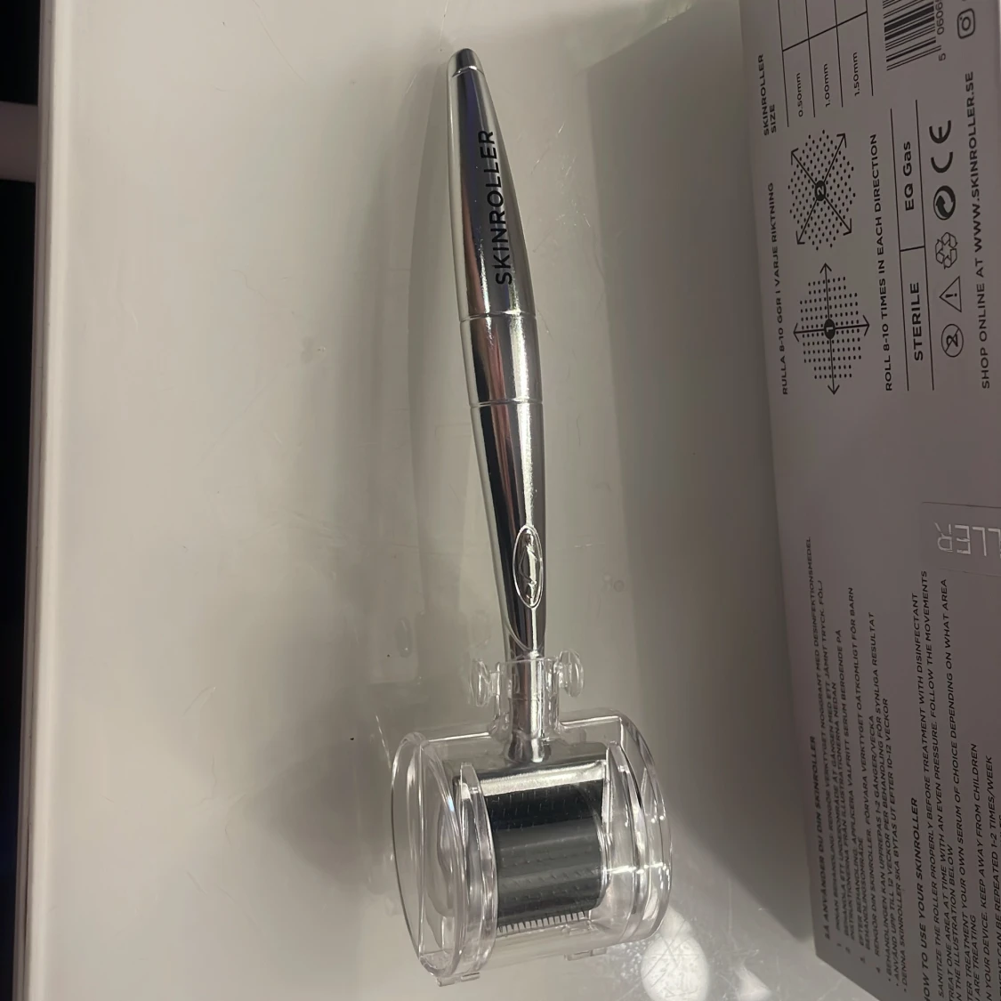 Skinroller Microneedling Therapy - 2