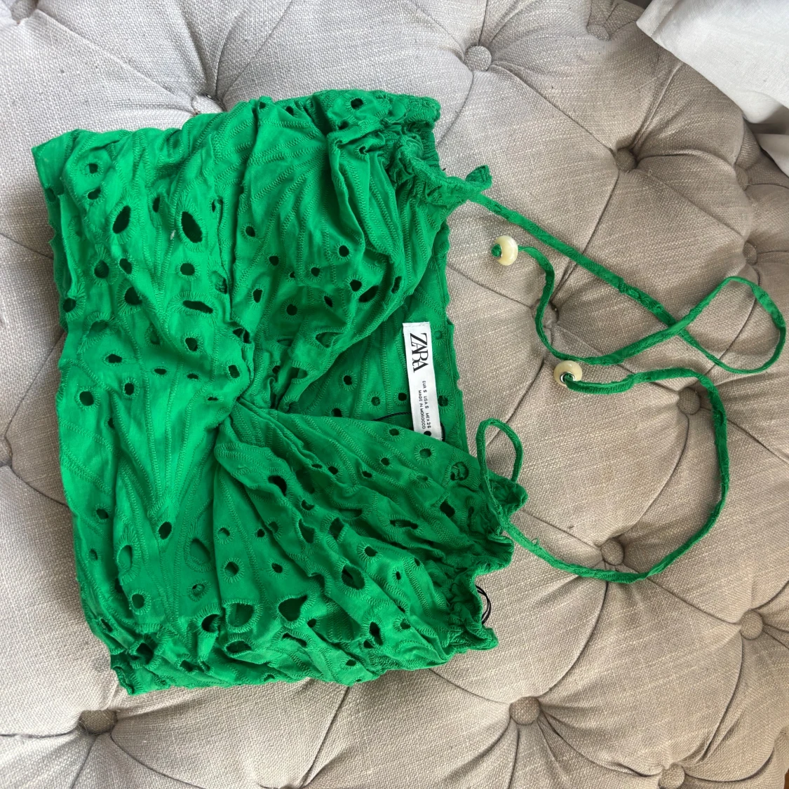 Grön bandeau tubtopp från Zara