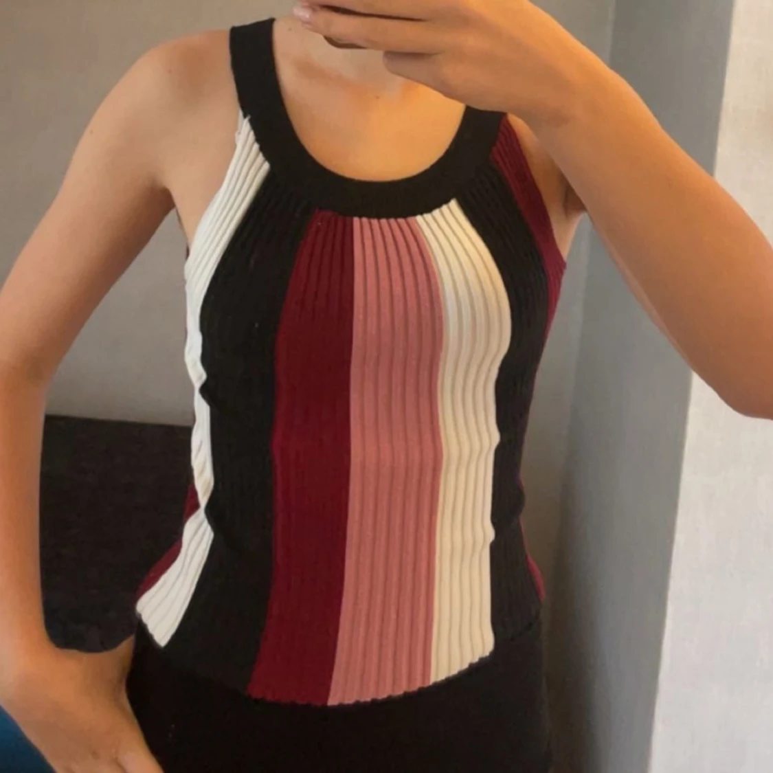 Randig ribbad linnetopp i flera färger