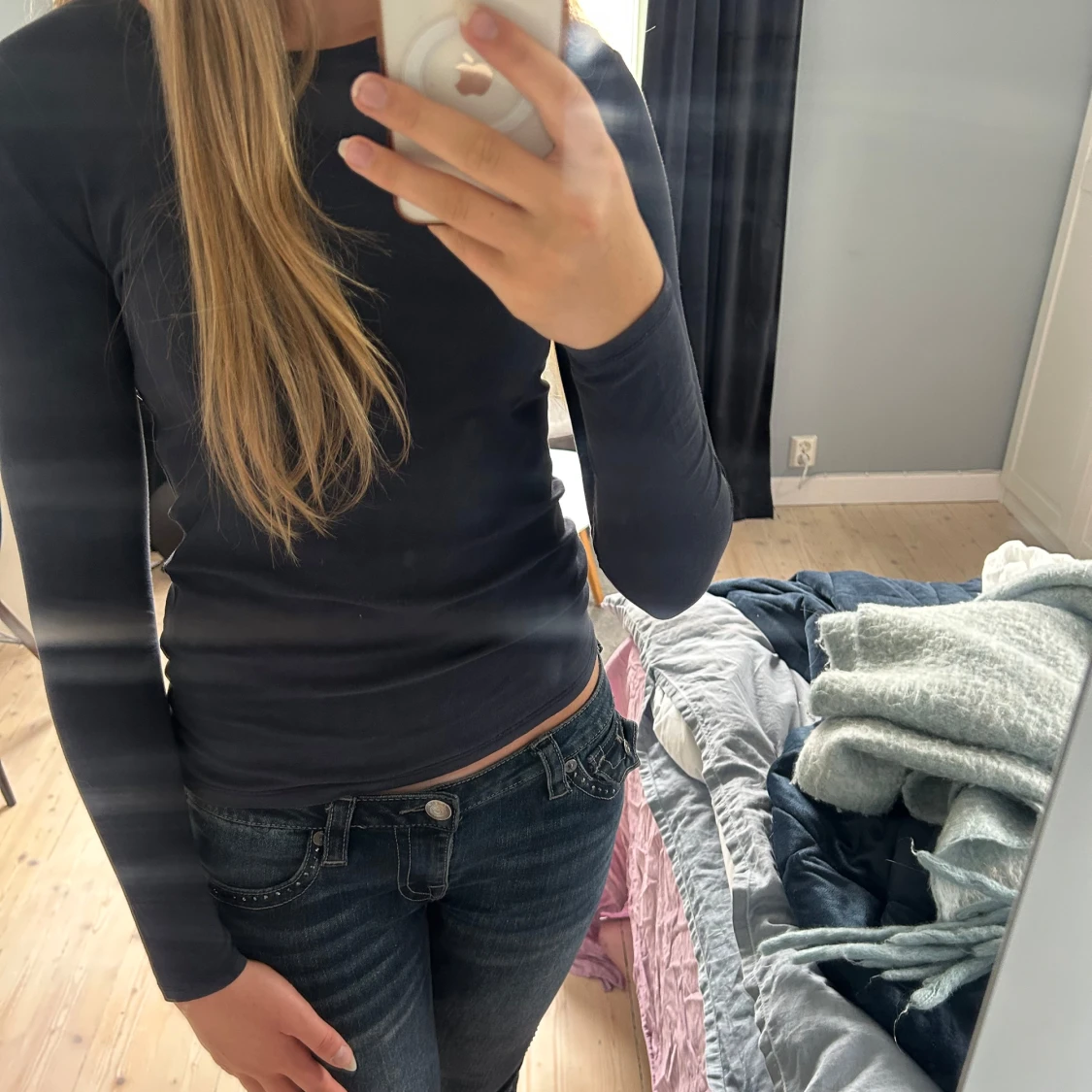 Svart långärmad tröja från Cubus