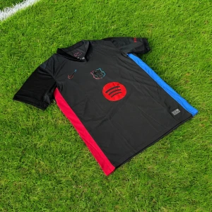 FC Barcelona Lamine Yamal Nike tröja - Finns även i storlek M