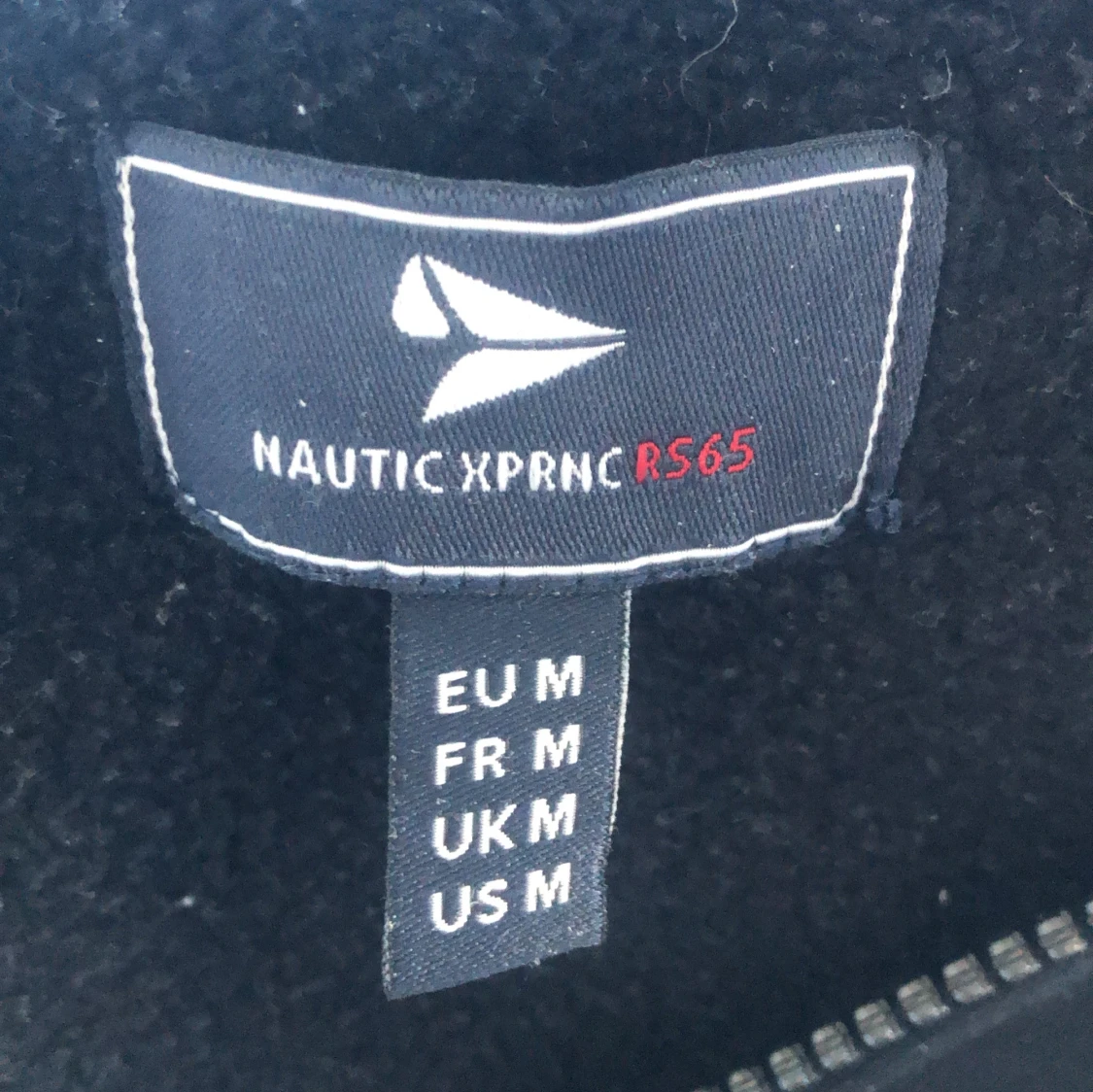 Svart hoodie från Nautic XPRNC - 2